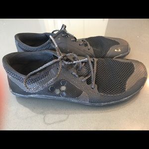 Vivobarefoot womens shoes. Size 37/US 7. Primus Lite. Black Obsidian. Used